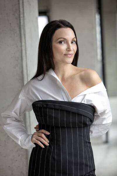 Izabela Komjati