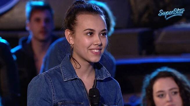 Nápadníků je dost! Lucie Bikárová je po rozchodu se slavným zpěvákem žádaná, na krásku ze SuperStar se stojí fronta