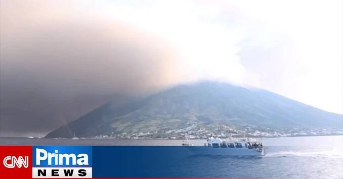 Italská sopka Stromboli se probudila k životu. Zemřel jeden člověk
