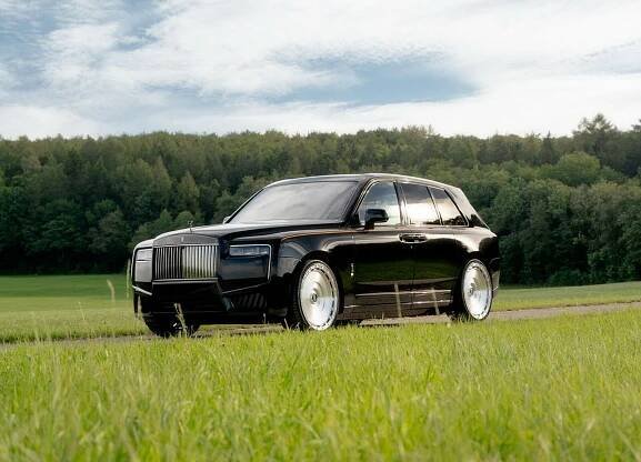 Novitec stvoril kontroverzný Rolls Royce Cullinan - viac výkonu, bodykit, obrovské kolesá - VIDEO, FOTO