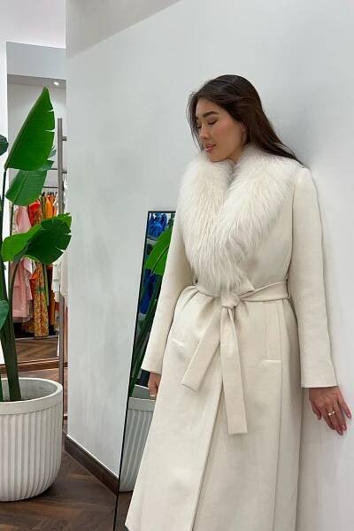 Ecru Coat - Gizia Casamoda