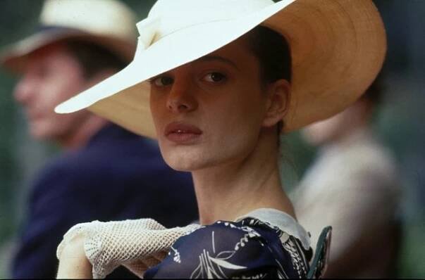 Nevinné lži - Z filmu - Gabrielle Anwar