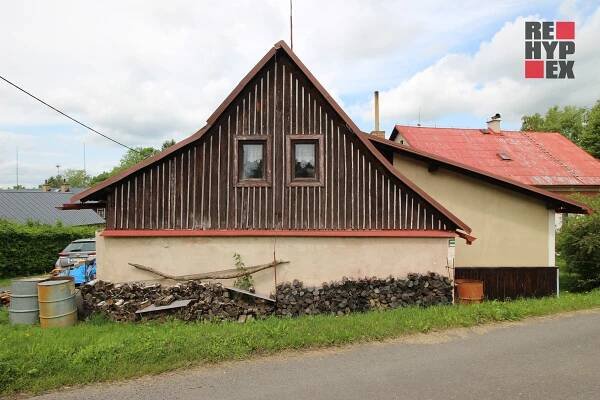 Unikátní pozemek v Radčicích pro výstavbu rodinného domu nebo rekreaci – Rehypex s.r.o.