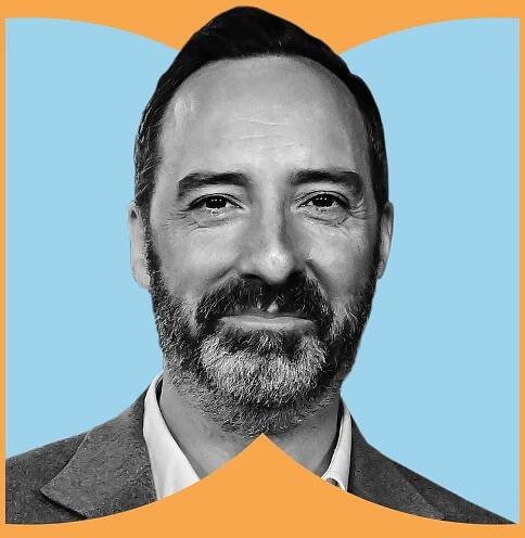 Tony Hale Cheers Himself Up With ‘Veep’ Blooper Reels