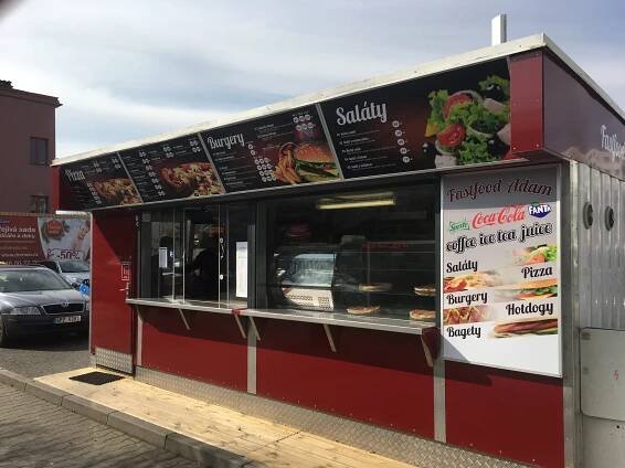 Super rychlá svačina v Plzni - čtvrtka čerstvé pizzy do ruky, výběr z 5 druhů