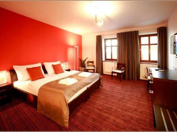 Hotel LAHOFER, Znojmo | Hotel.cz