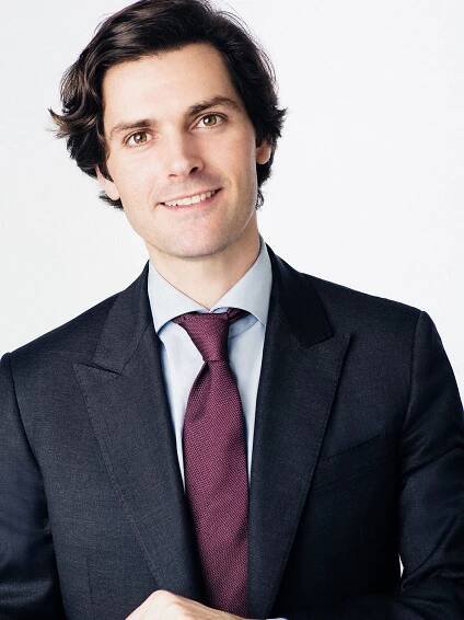 Professional Headshots NYC and Corporate Business Headshots