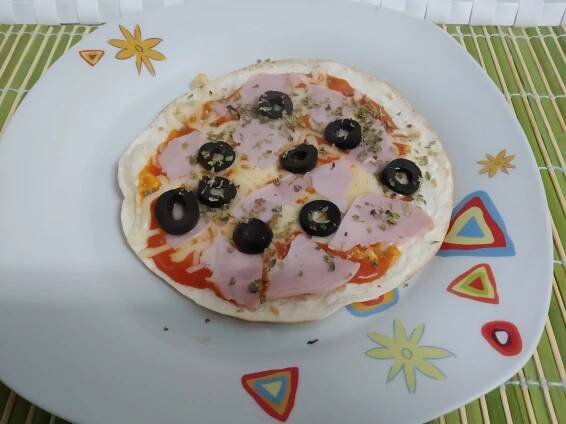 902° receta: PIZZA EN 5 MINUTOS SIN AMASAR Y SIN HORNO — MAYTE EN LA COCINA