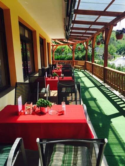 HOTEL ELMA, Srbsko u Karlštejna