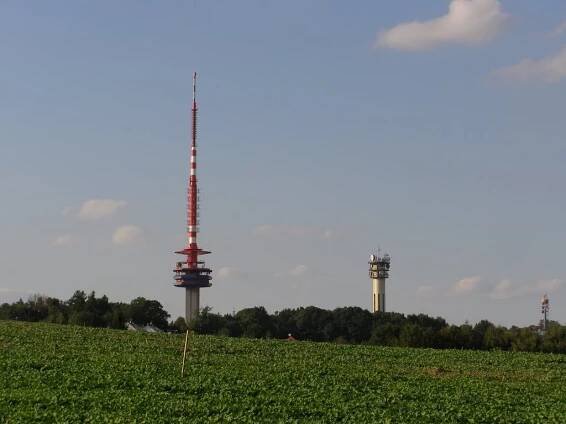 Hošťálkovický vysílač/Transmission Tower in Hošťálkovice