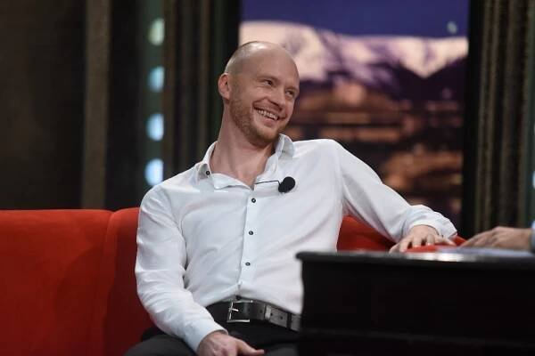 Jan Budař je princ Otomar Karel XII.