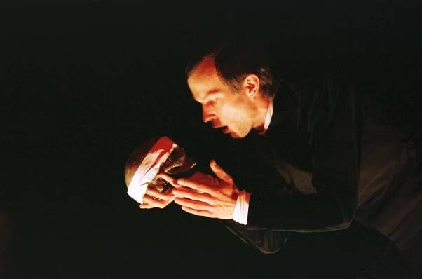 Hamlet Regie: Christoph Schlingensief | Filmgalerie 451