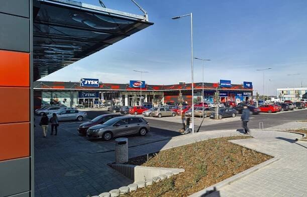 Retail park FASTMALL Orlová - FASTAV