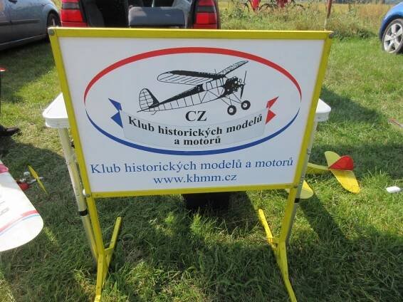 Šestý ročník polétání na Všeni – Klub historických modelů a motorů