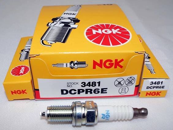 Set of 2 Genuine NGK 3481 Nickel Spark Plug DCPR6E Solid Tip