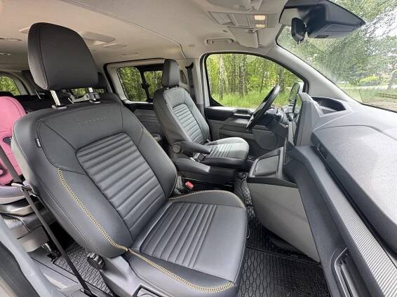 Ford Transit Custom Trail 4x4 - Novyrent.cz