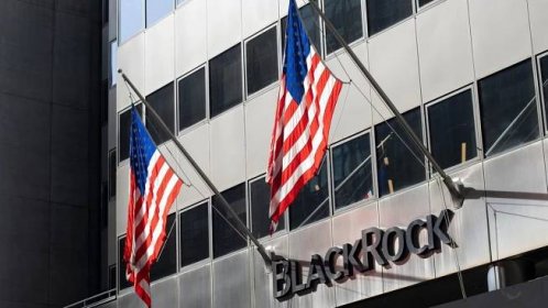 BlackRocku se daří. Hlásí růst zisku a za stovky miliard nakupuje - Seznam Zprávy