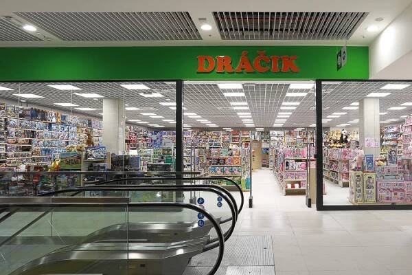 Dráčik | Smetanova obchodní galerie Vsetín