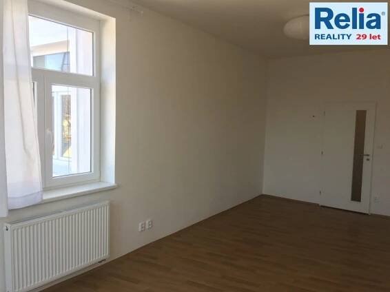 Pronájem bytu 3+1, 75 m2 v centru Liberce, ul. Železná