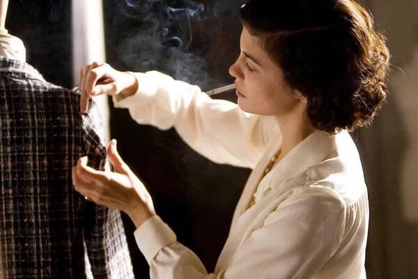 20 of the Best Movies About Fashion - Hollywood & Wine
