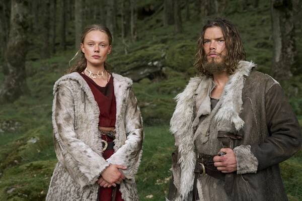 10 nových seriálů, které na Netflixu najdete s českým dabingem. Nechybí dětský, krimi ani romantický
