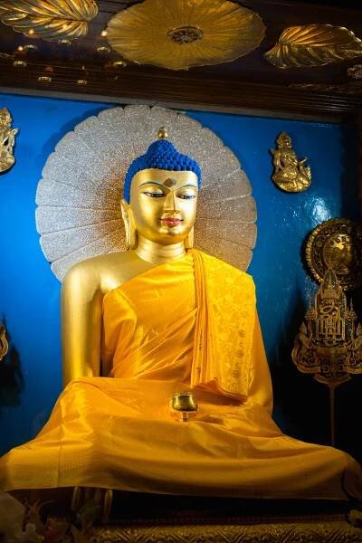 Buddhist Mindfulness: A Guide for Readers