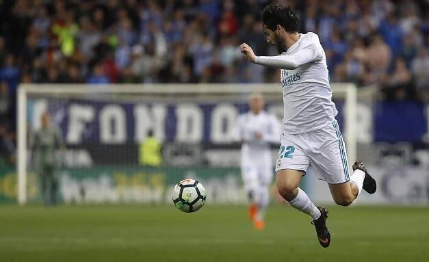 Isco si opäť zlomil lýtkovú kosť, Betis Sevilla príde o tvorcu hry na začiatku sezóny