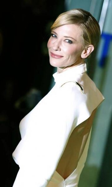 Cate Blanchettová je počtvrté matkou. Vytouženou holčičku adoptovala