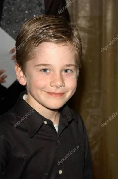 Stáhnout - Luke benward 11. roční movieguide awards gala a zpráva pro zábavní průmysl, regent beverly wilshire hotel, beverly hills, ca 03-18-03 — Stock obrázek