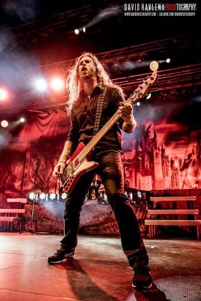 LIVE: HAMMERFALL s jistotou provětrali Pardubice | Spark Rock Magazine