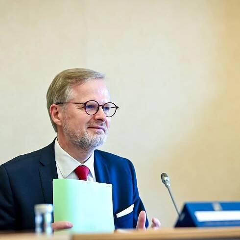 Pavel Páral: Tak zase bohatneme. Tedy někteří