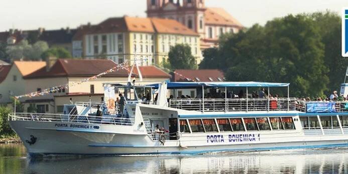 Zážitková plavba z Litoměřic lodí Porta Bohemica 1