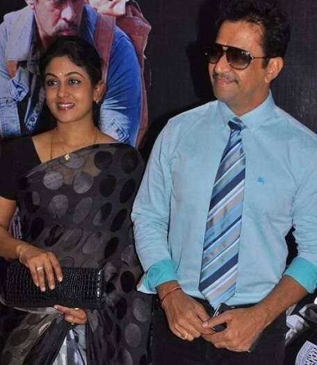 Arjun Sarja wife Niveditha | Celebrity family wiki