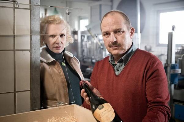 Místo činu - Erkläre Chimäre - Z filmu - Sunnyi Melles, Uwe Preuss