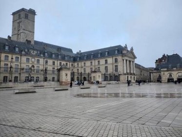 Dijon – Vlakem s batohem po Evropě