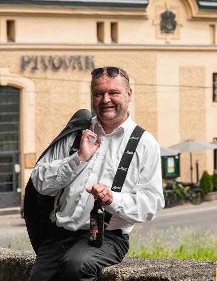 Chtěl, aby tu po něm něco zůstalo, tak koupil ruinu pivovaru a vaří pivo