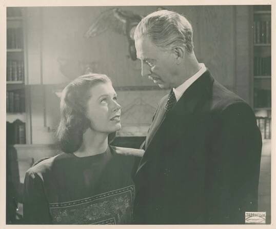 Elsie Albiin, Lars Hanson - Excellensen - Z filmu