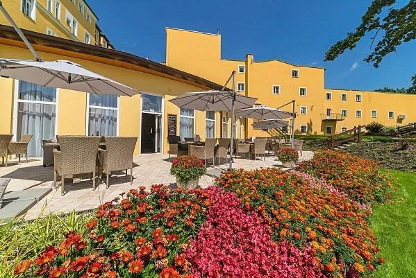 Spa Resort Pawlik-Aquaforum Františkovy Lázně Exterior foto