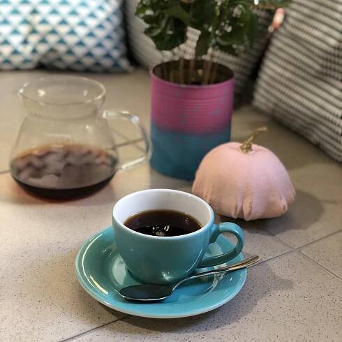 Káva Poděbrady – Amáres Coffee & First Crack Coffee – Kávomilník