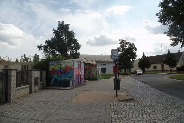 Fotografie - Olomouc, Holice - zastávka autobusu - 07.09.2020