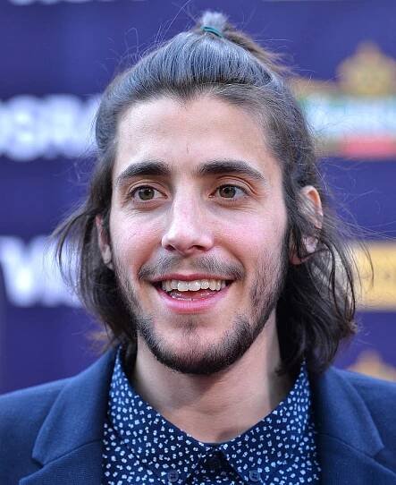 Soubor:Salvador Sobral RedCarpet Kyiv 2017.jpg