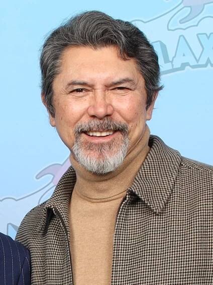 Lou Diamond Phillips – Wikipedia