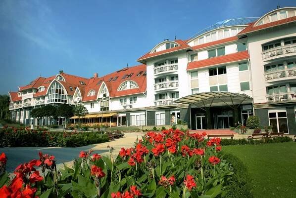 Mendan Magic Spa & Wellness Hotel | Cestovní kancelář TepTour Teplice