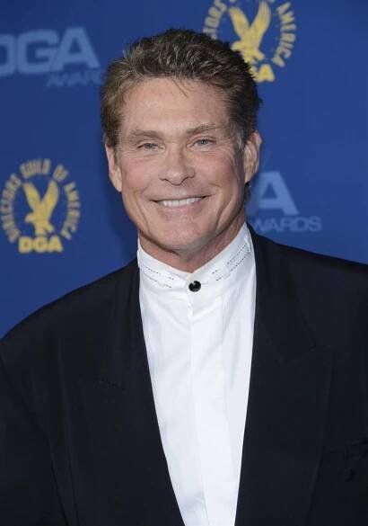 Šedesátník Hasselhoff: Cítím se o 20 let mladší, pomáhá mi akupunktura