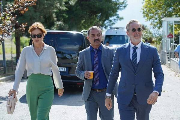 Kasaba Doktoru - Episode 4 - Z filmu - Sinan Albayrak