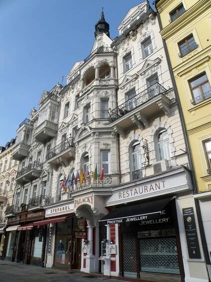 Soubor:Hotel Palacký.jpg – Wikipedie