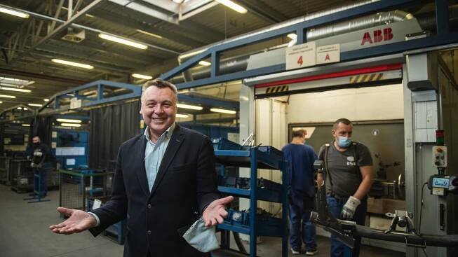 Odcházení průmyslníka Juříčka. ANO ustupovalo neomarxistickému pojetí světa, říká a připravuje syna na roli šéfa firmy