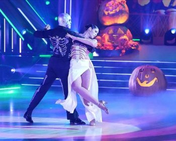 ‘Dancing with the Stars’: Jordin Sparks’ Halloween Elimination Leaves Fans Saying ‘We Don’t Deserve Her’