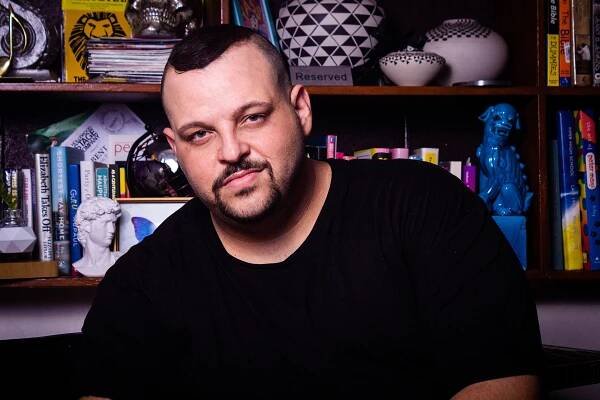 Daniel Franzese – Innovative Artists