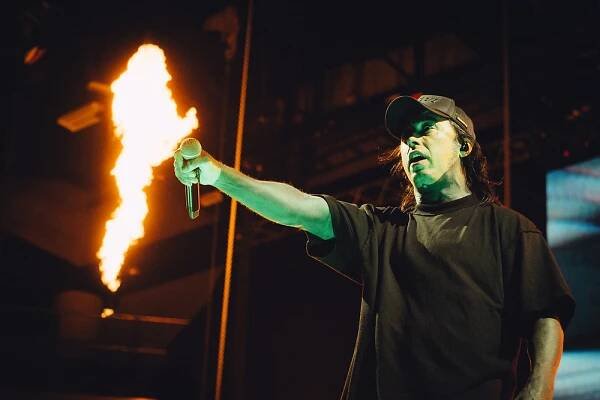 Falling in Reverse a Hollywood Undead v Praze v obrazech - musicserver.cz